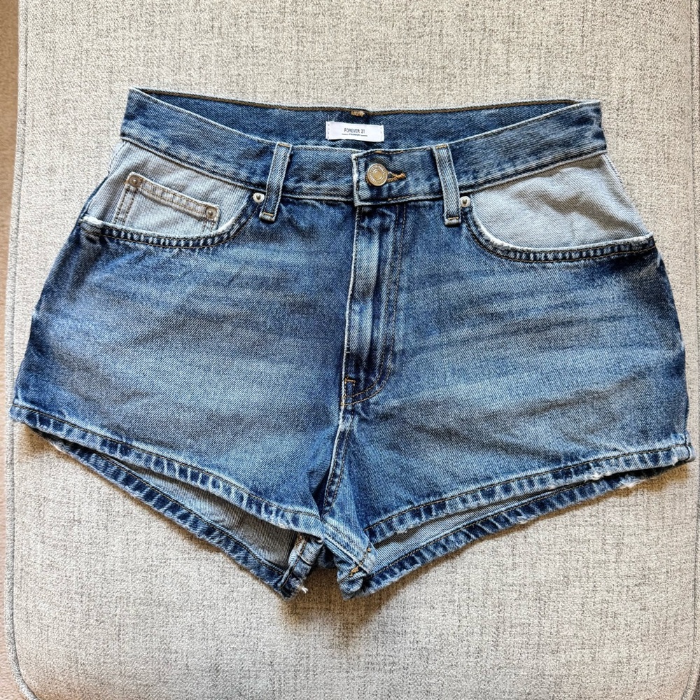 Forever 21 Blue Jean Shorts Size 29